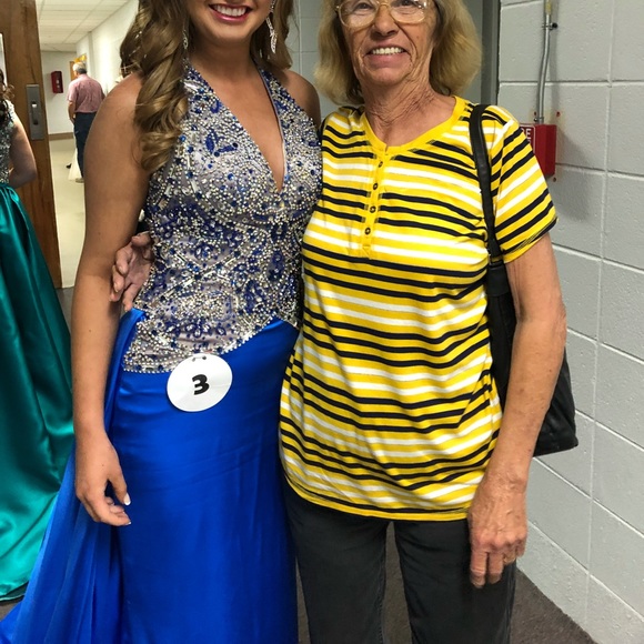 Pageant Gown - Picture 3 of 3